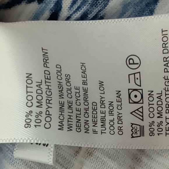 Tommy Bahama Women's Shirt - Picture 4 of 5